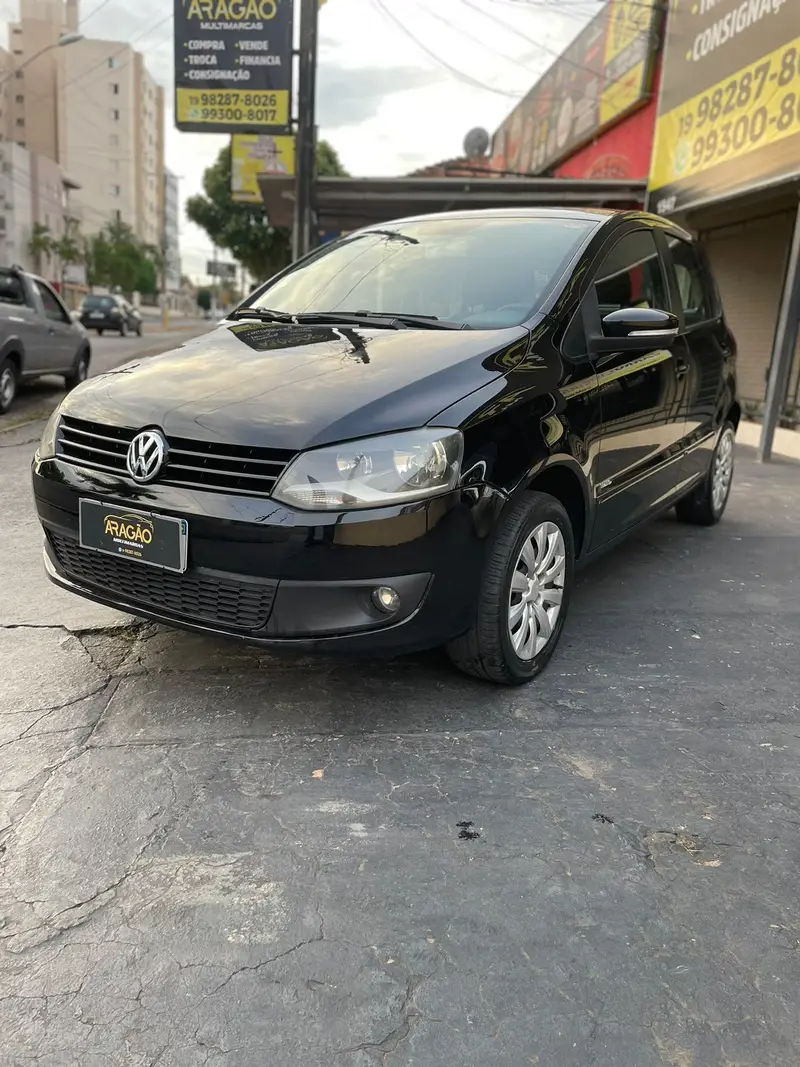 Volkswagen Fox 1.6 VHT I-Motion (Flex)