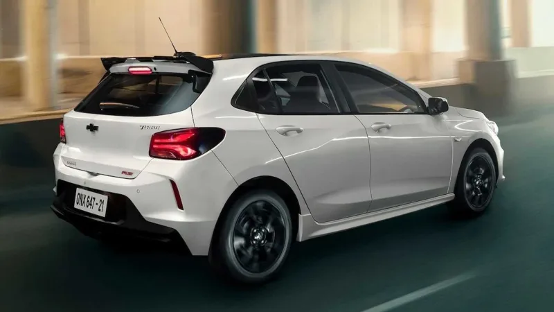 Chevrolet Onix RS 2021: o rival de “mentirinha” do VW Polo GTS