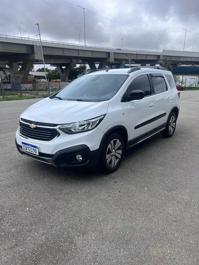 Carro Chevrolet Spin 2020 Activ 7S 1.8 (Flex) (Aut)