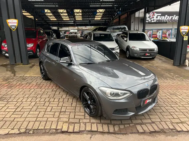 Carro BMW 125i 2013 125i M Sport Line