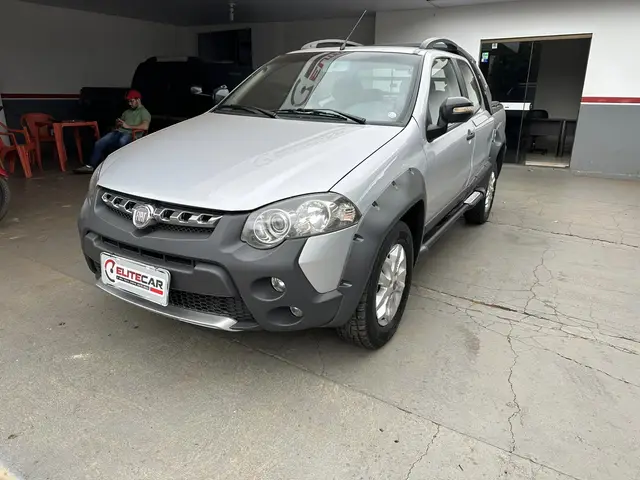Carro Fiat Strada 2013 Adventure 1.8 16V (Flex) (Cabine Estendida)
