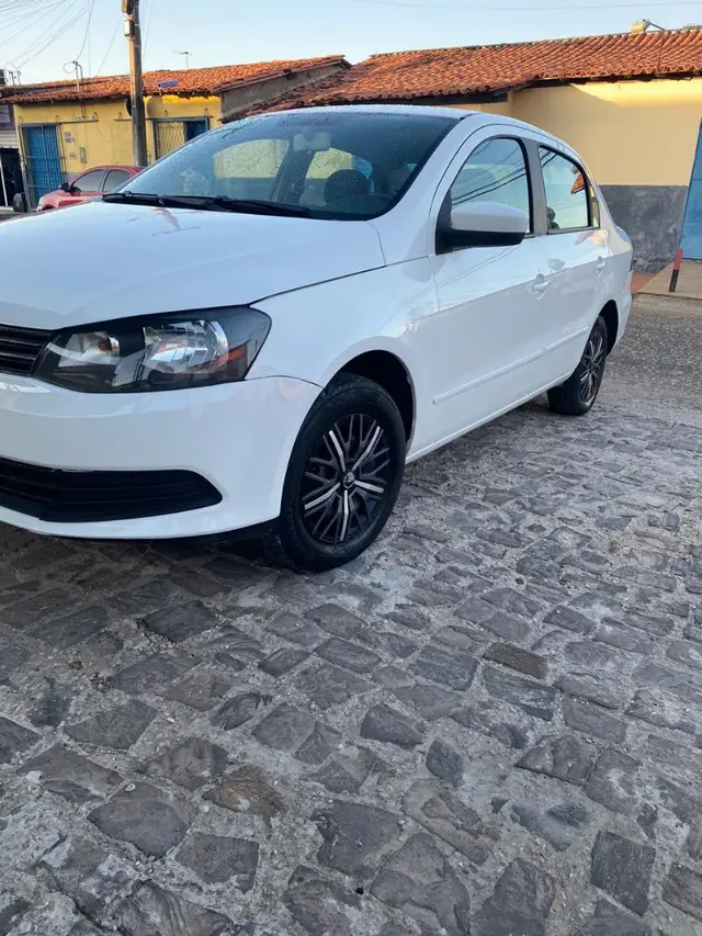 Carro Volkswagen Voyage 2015 1.6 Trendline (Flex)
