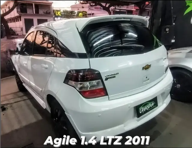 Carro Chevrolet Agile 2011 LTZ 1.4 8V (Flex)