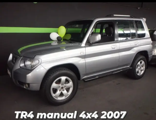 Carro Mitsubishi Pajero TR4 2007 2.0 16V (aut)