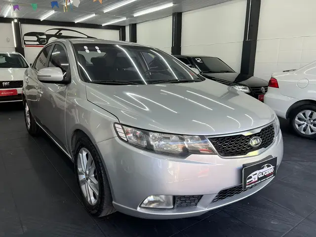 Carro Kia Cerato 2011 EX 1.6 16V (aut)