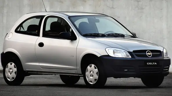 Famosos hatches compactos do mercado nacional, sobretudo pela robustez e baixo custo de manutenção