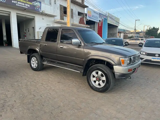 Carro Toyota Hilux Cabine Dupla 1995 Hilux 4x4 2.4 (cab. dupla)