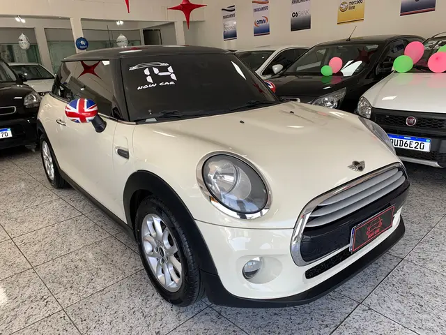 Carro MINI Cooper 2014 1.5 (Aut)