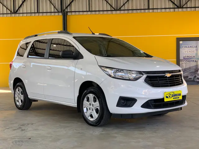 Carro Chevrolet Spin 2024 LS 1.8
