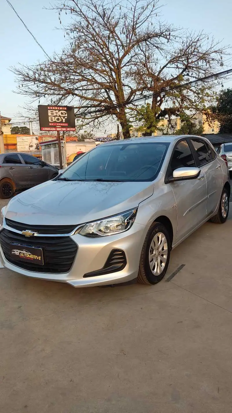 Chevrolet Onix LT 1.0 (Flex)