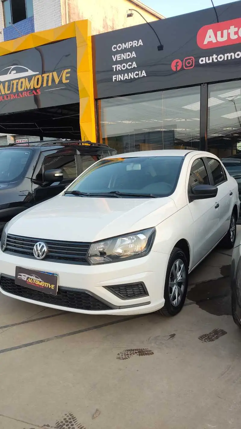 Volkswagen Voyage 1.0 MPI (Flex)
