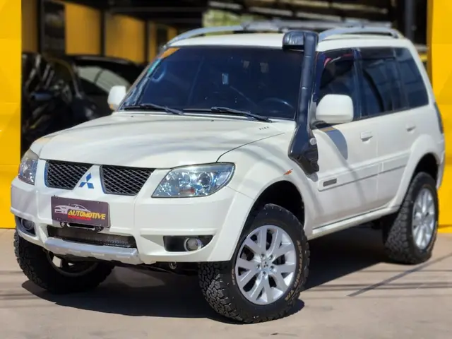 Carro Mitsubishi Pajero TR4 2010 2.0 16V (flex)