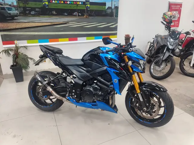 Moto Suzuki GSX-S 750 2018 AZ