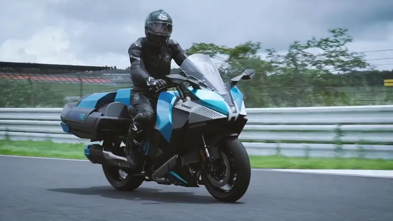 Kawasaki testa primeira moto movida a hidrogênio do mundo