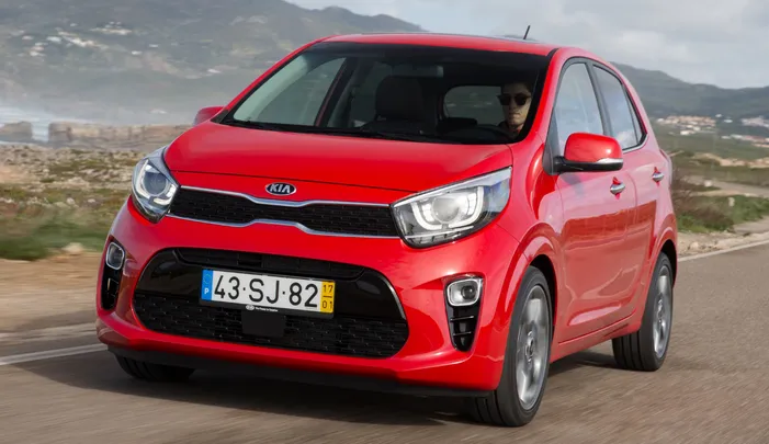 Funcionais, acessíveis e confortáveis, confira os 10 carros pequenos automáticos e econômicos 