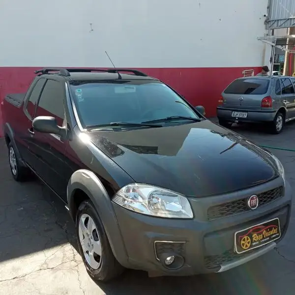 Carro Fiat Strada 2017 Working 1.4 (Flex)