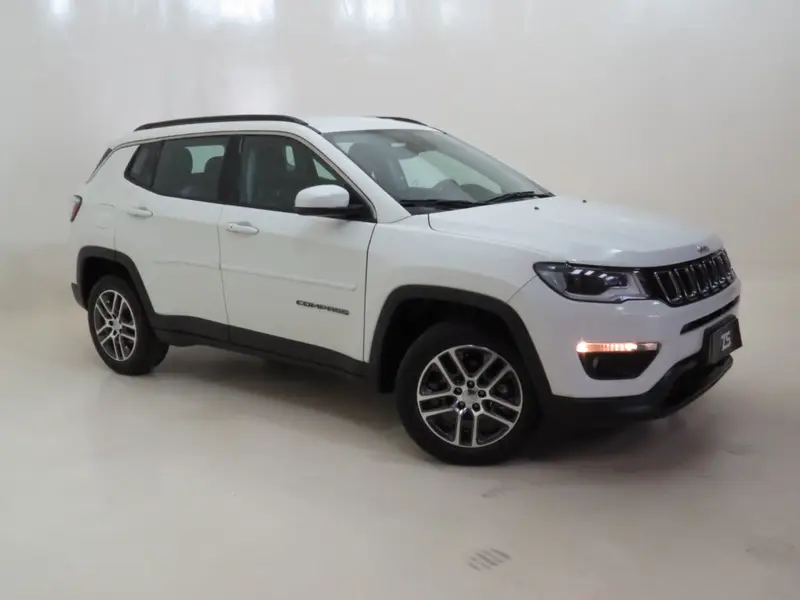 Jeep 2.0 Sport 4x2 (Aut) (Flex)