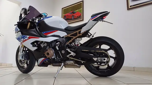 Carro BMW S 1000 RR 2022 M