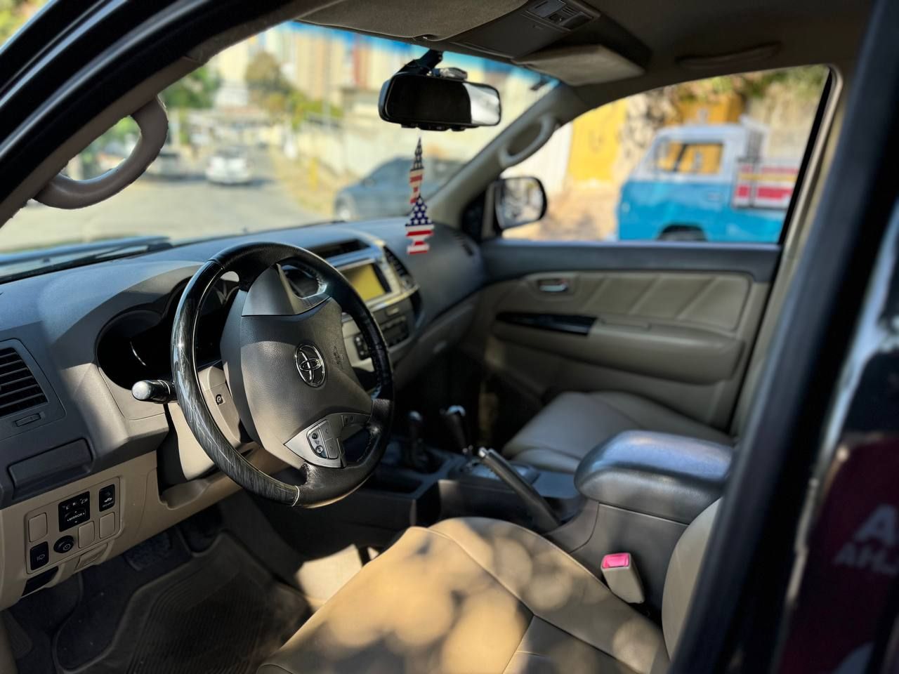 Toyota Hilux SW4
