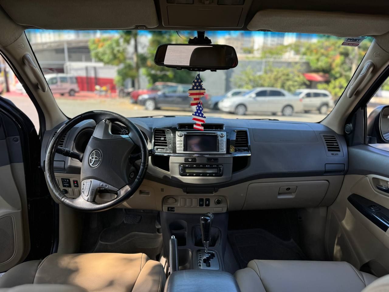 Toyota Hilux SW4