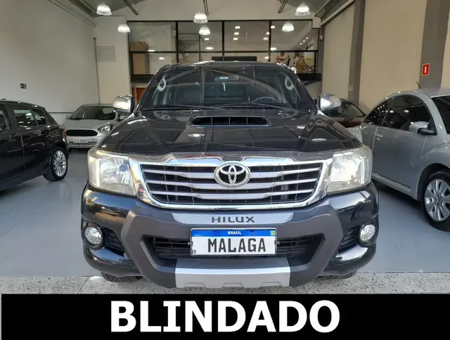 Carro Toyota Hilux Cabine Dupla 2015 Hilux 3.0 TDI 4x4 CD SRV (Aut)