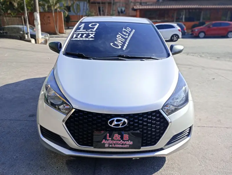 Hyundai 1.0 Unique (Flex)