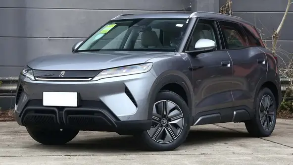 Previsto para chegar em 2025, SUV elétrico chinês terá valores competitivos para incomodar os rivais