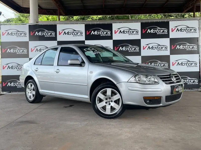 Volkswagen Bora 2.0 MI (Flex)