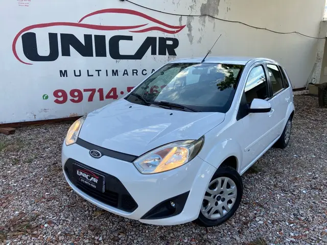 Carro Ford Fiesta Hatch 2014 SE Plus 1.6 RoCam (Flex)