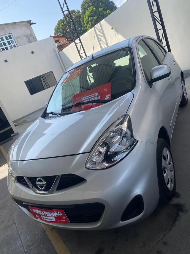 Carro Nissan March 2015 1.0 16V S (Flex)