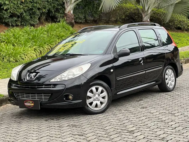 Carro Peugeot 207 SW 2012 XR S 1.4 8V (flex)