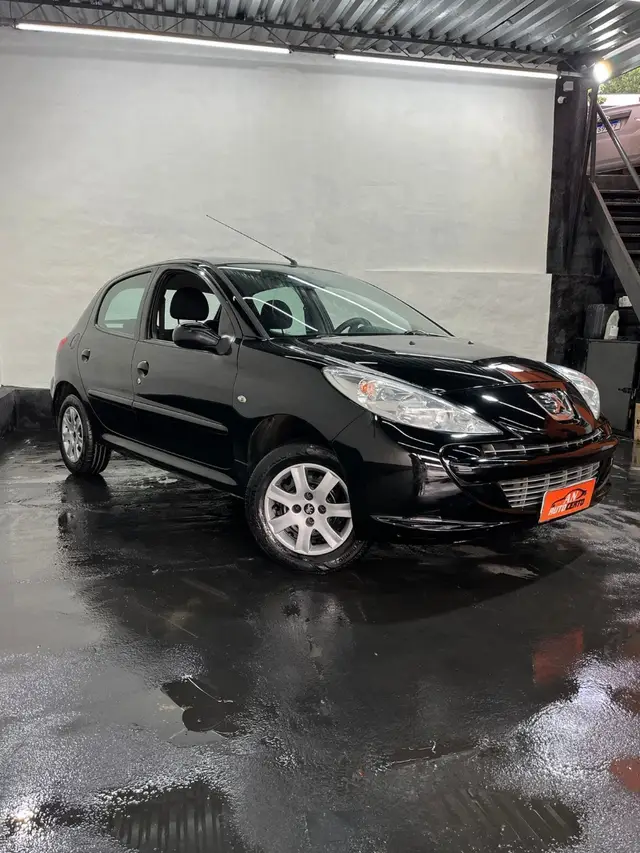 Carro Peugeot 207 2011 XR 1.4 (10 ANOS BRASIL)(Flex) 2p