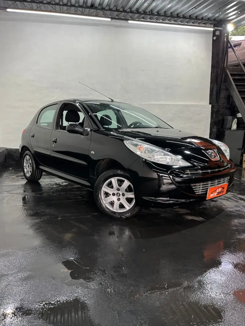 Peugeot 207 XR 1.4 (10 ANOS BRASIL)(Flex) 2p