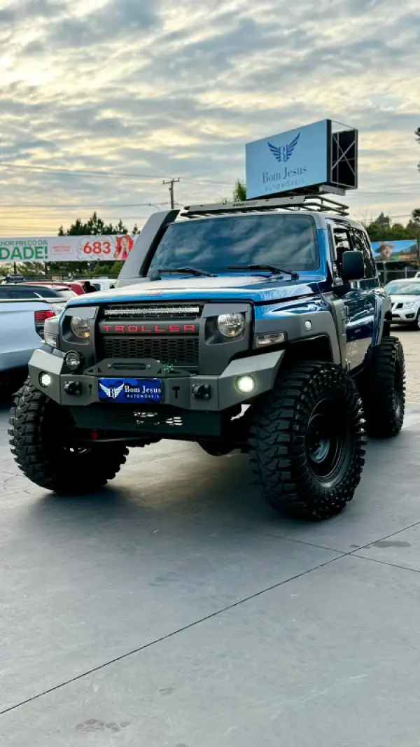 Carro Troller T4 2016 TX4 4X4 3.2 20V Cap. Rígido Diesel