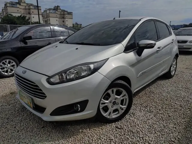 Carro Ford New Fiesta Hatch 2017 New Fiesta SEL 1.6 16V PowerShift