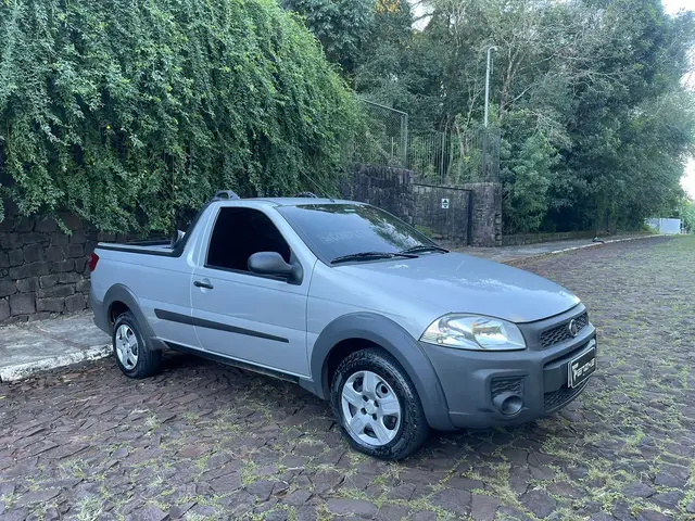 Carro Fiat Strada 2018 Hard Working 1.4 (Flex) (Cabine Simples)