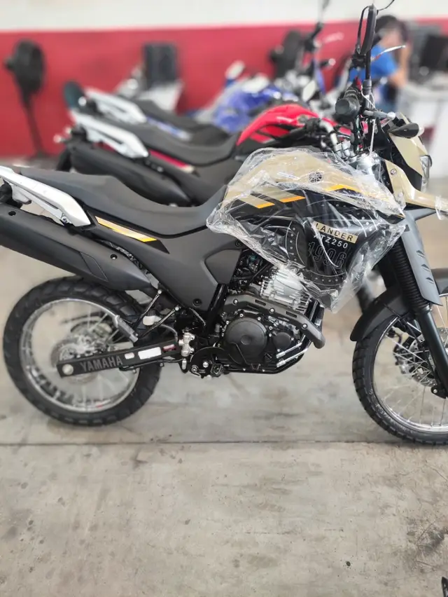 Carro Yamaha XTZ 250 Lander 2024 ABS