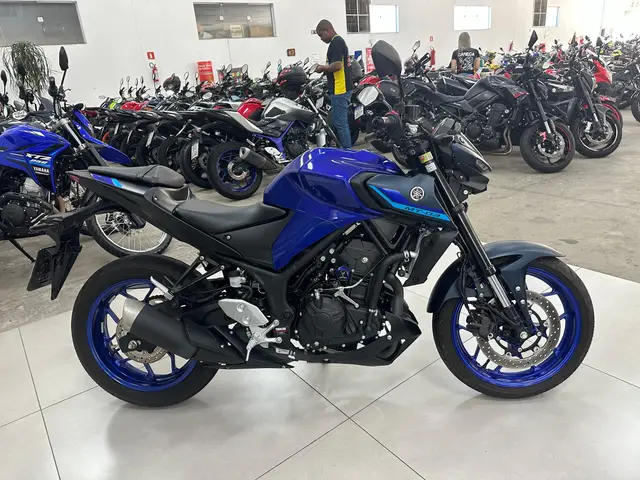 Moto Yamaha MT-03 2024 ABS