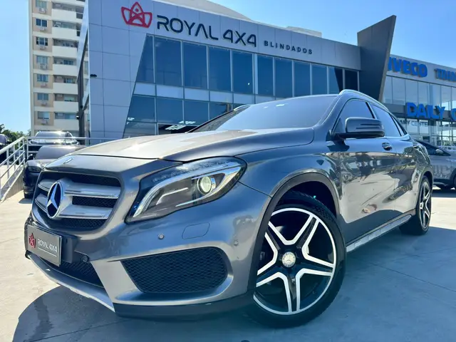 Carro Mercedes-Benz GLA 250  2017 GLA 250 Sport 4Matic