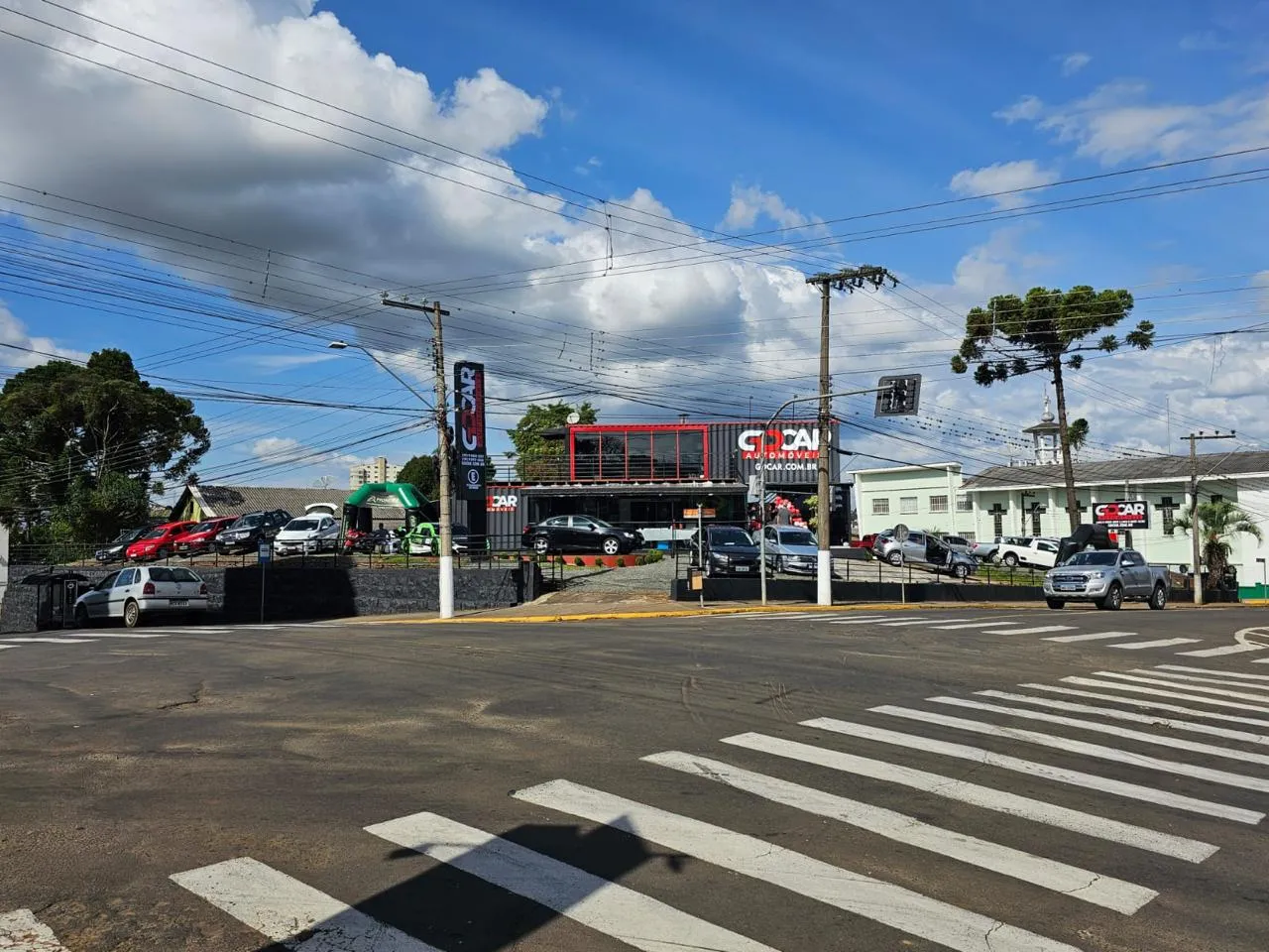 Fachada da loja Veículos à venda em Gustavo Autos LTDA - Caçador - SC | Mobiauto