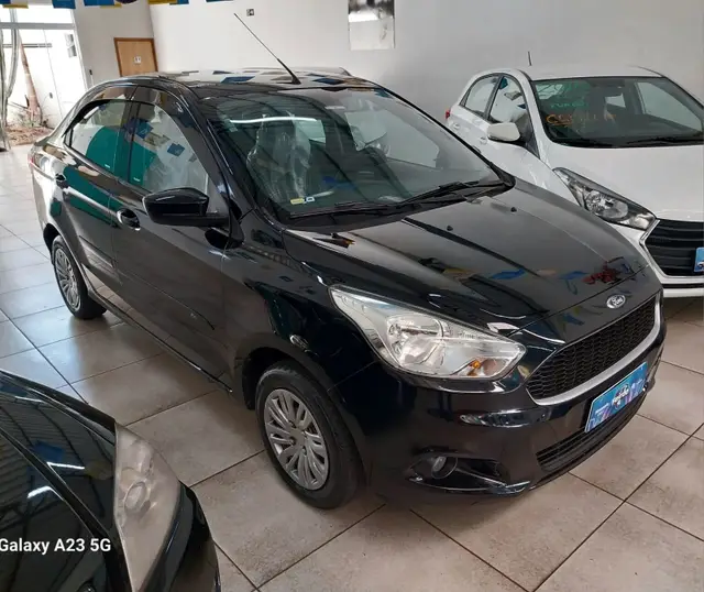 Carro Ford Ka Sedan 2015 SE Plus 1.0 (Flex)