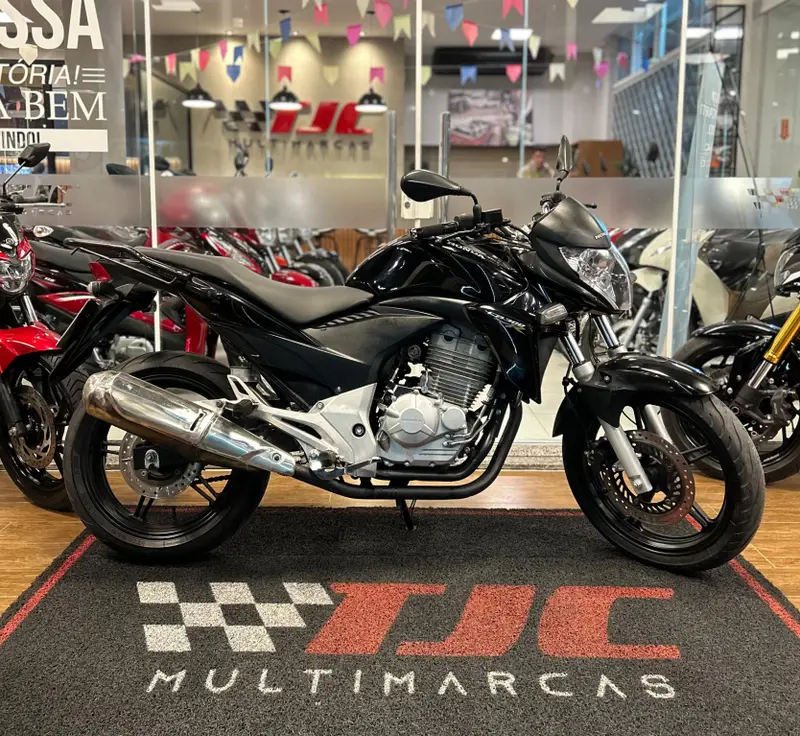 Honda CB 300R Standard
