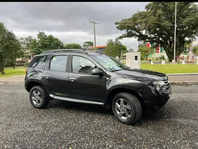 Carro Renault Duster 2014 2.0 16V Dynamique (Flex)(Aut)