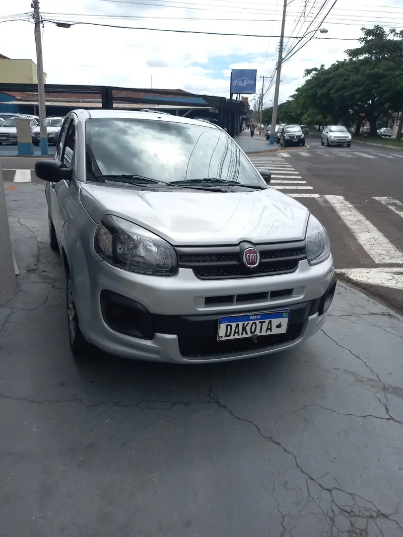Fiat Uno Attractive 1.0