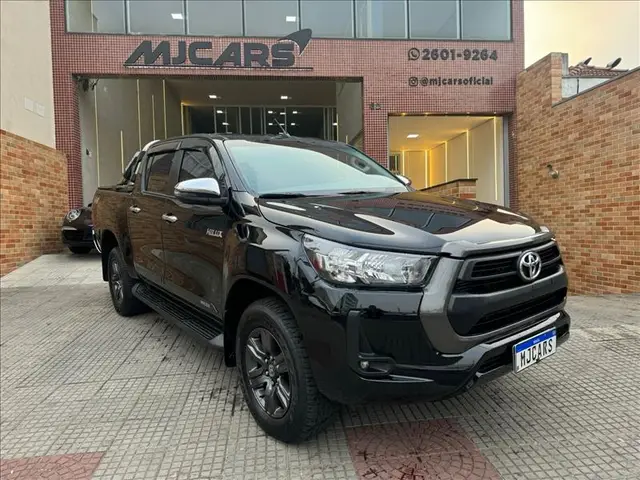 Carro Toyota Hilux Cabine Dupla 2022 GR-S 4x4 2.8 TDI Dies. Aut.