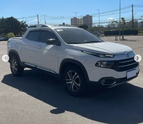 Carro Fiat Toro 2017 Volcano 2.0 diesel AT9 4x4