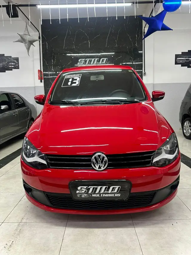 Carro Volkswagen Fox 2013 1.0 VHT (Flex) 2p