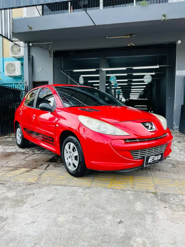 Carro Peugeot 207 2013 Hatch XR 1.4 8V (flex) 2p
