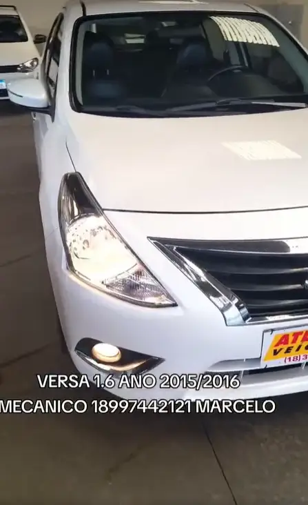Carro Nissan Versa 2016 1.6 16V SL (Flex)