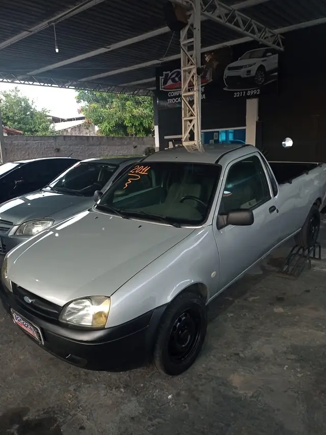 Carro Ford Courier 2011 L 1.6 (Flex)